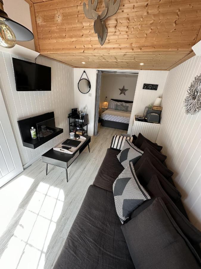 Seaside Cabin Retreat In Hayling Island South Hayling Exterior foto